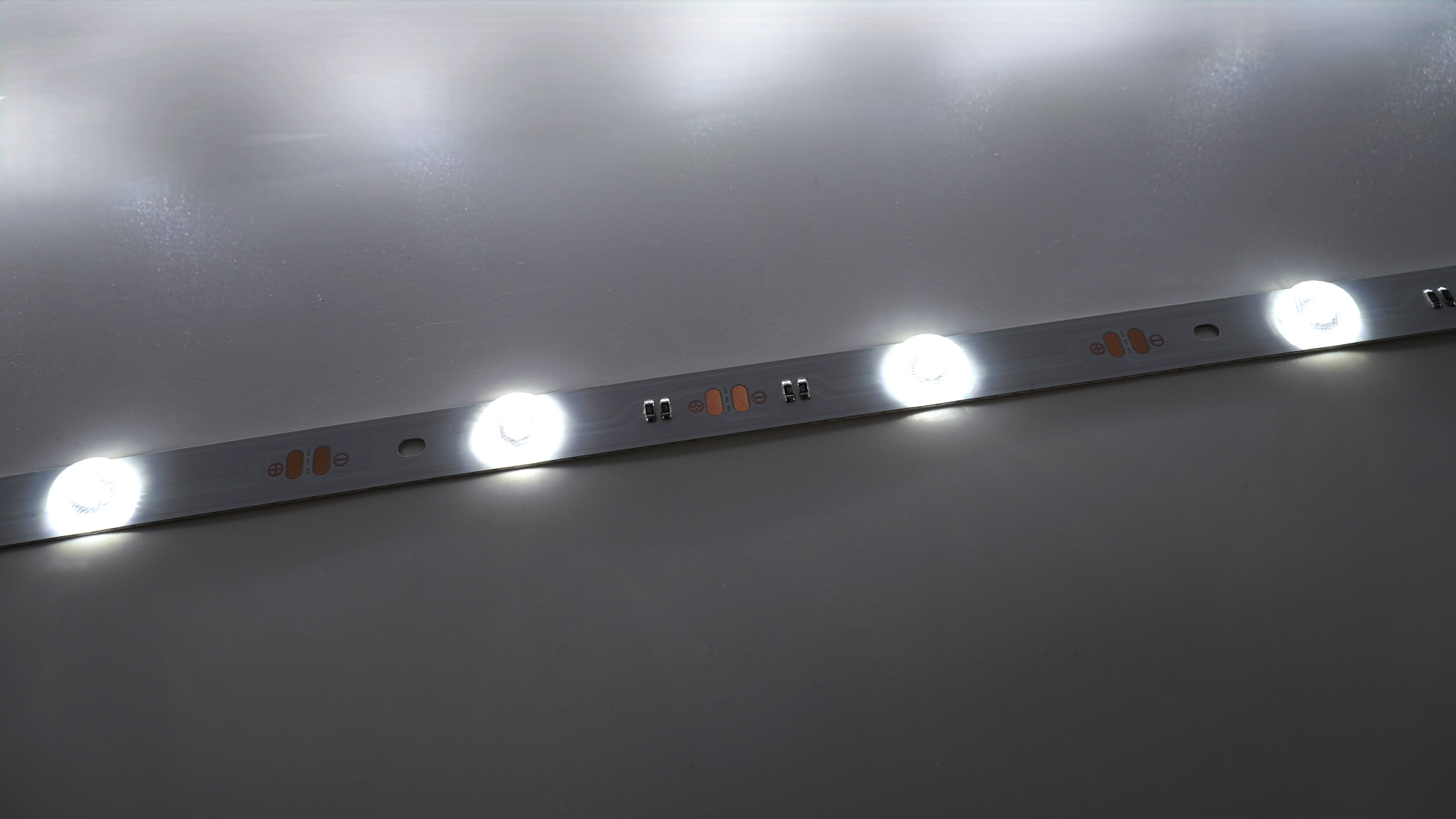Светодиодная линейка LL-12V-12W-6500K-IP20-LC