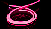 Неон тонкий 12V, цвет светло-розовый NEON-6X12-SILICONE-LP-10MM-MEN